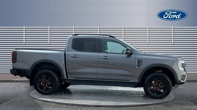 Ford Ranger Petrol Pick Up D/Cab Wildtrak 2.3 EB PHEV 281 Auto [NI] - Image 5